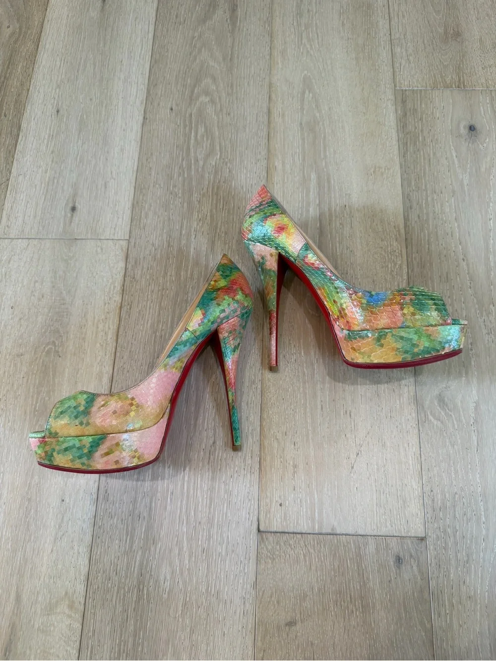 Christian Louboutin Python Pixel Troca 140 Peep Toe Platform Pumps, Size 39